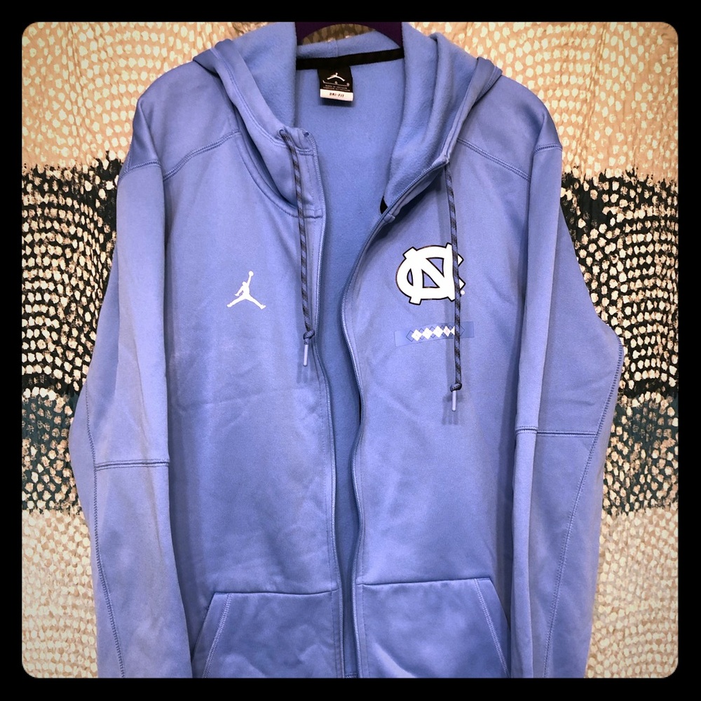 Authentic Jordan N. Carolina Drifit Zipper Hoodie